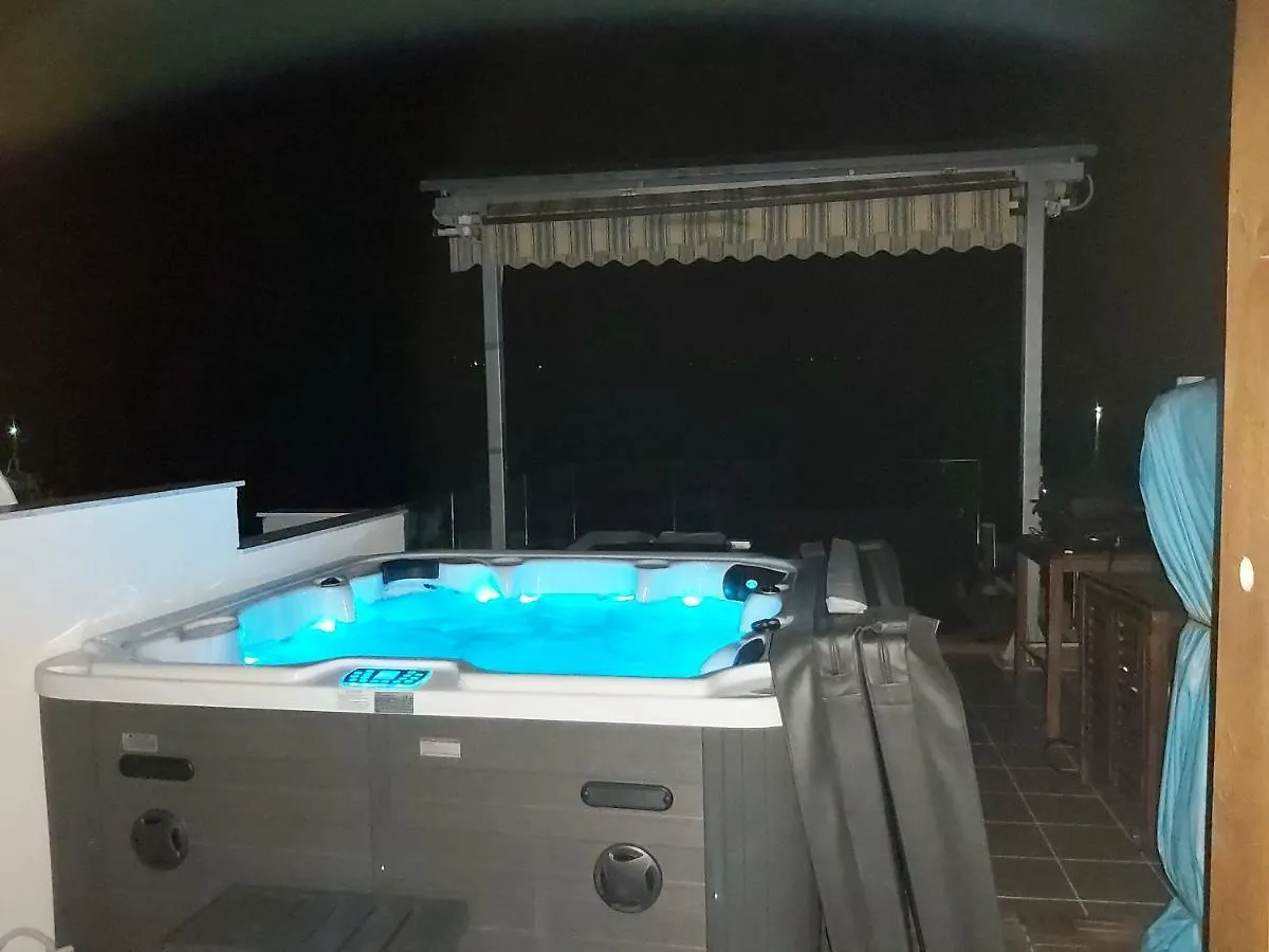 Luxury Apartment By The Sea With Private Whirlpool And Terrace 50M2 بوسيدارجي كرواتيا