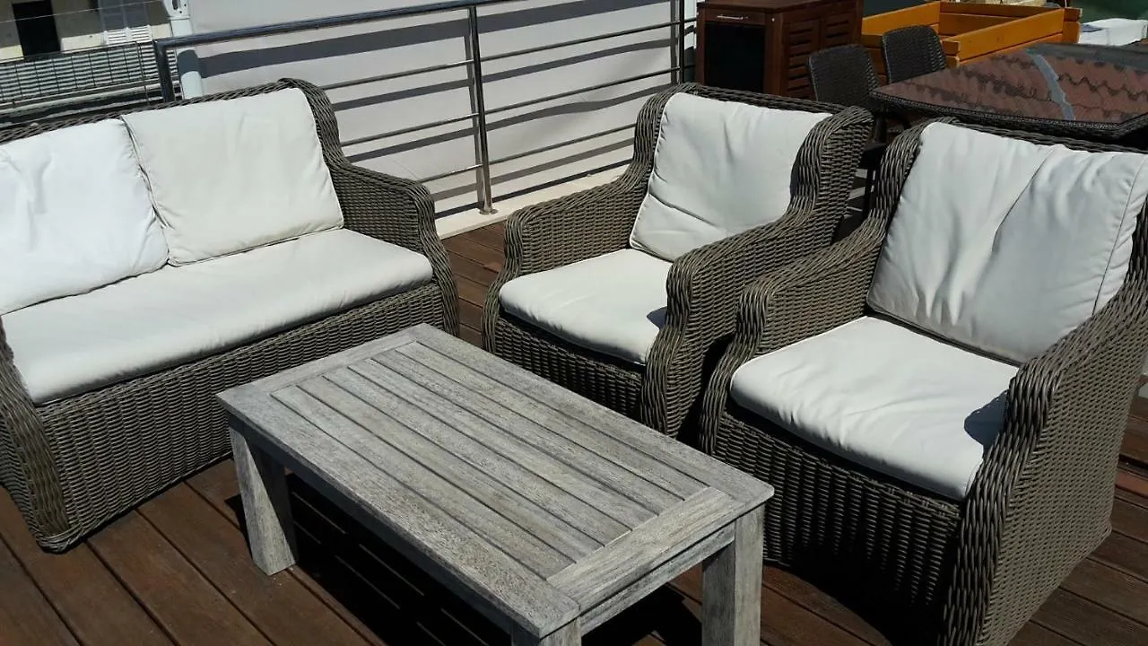 Luxury Apartment By The Sea With Private Whirlpool And Terrace 50M2 Posedarje
